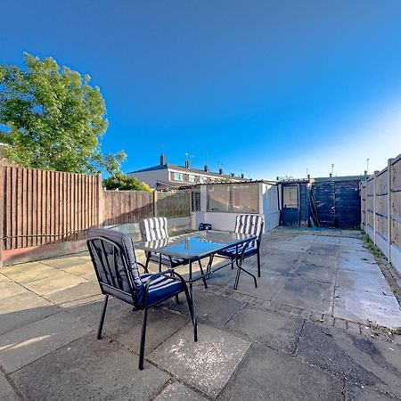 Morden Holiday Basildon  Esterno foto